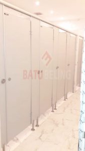 Cubicle Toilet Al - Khairiyah Surabaya