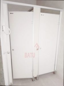 Cubicle Toilet UN Jember